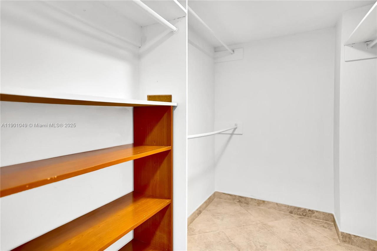 Real estate property located at 5005 Collins Ave #607, Miami-dade, The Carriage Club North C, Miami Beach, FL