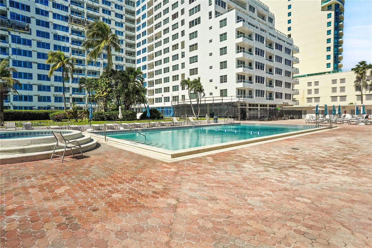 Real estate property located at 5005 Collins Ave #607, Miami-dade, The Carriage Club North C, Miami Beach, FL