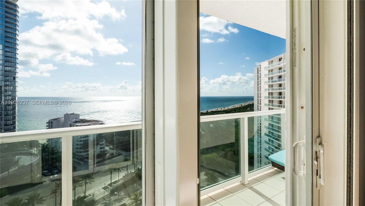 Real estate property located at 100 Bayview Dr #1807, Miami-dade, Arlen House East Condo, Sunny Isles Beach, FL