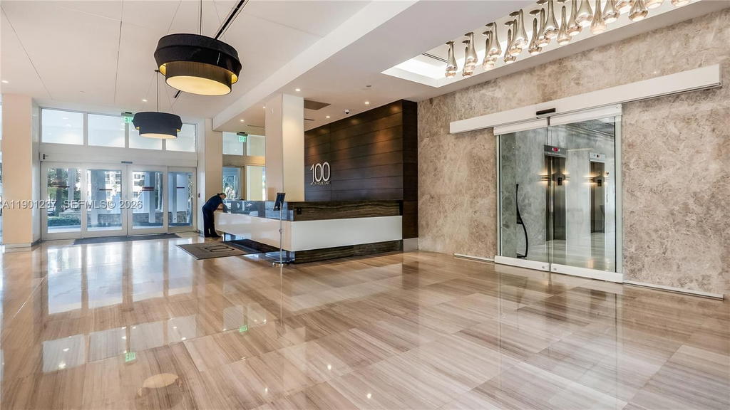 Real estate property located at 100 Bayview Dr #1807, Miami-dade, Arlen House East Condo, Sunny Isles Beach, FL