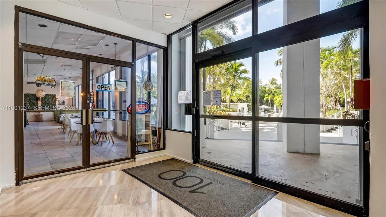 Real estate property located at 100 Bayview Dr #1807, Miami-dade, Arlen House East Condo, Sunny Isles Beach, FL