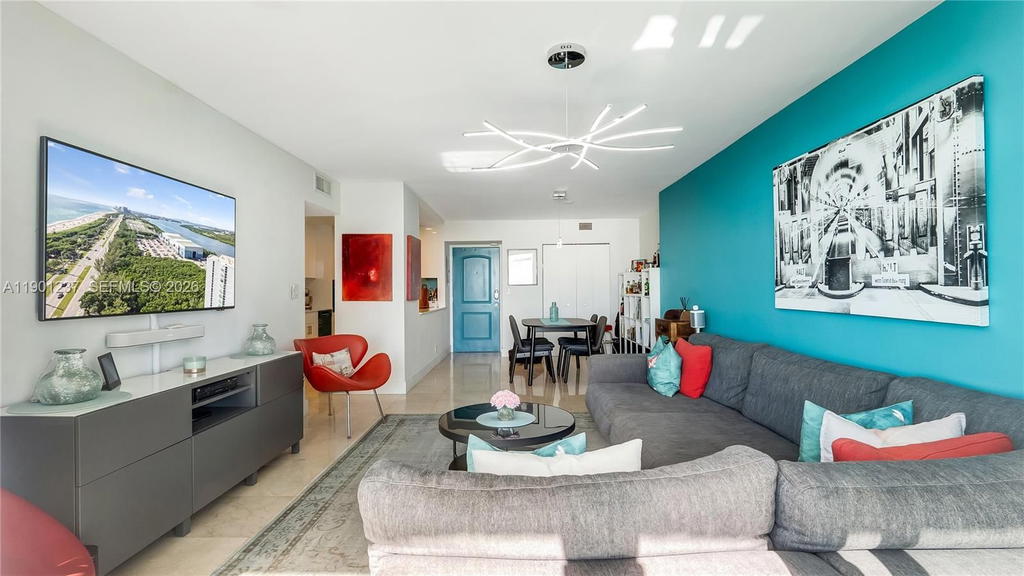 Real estate property located at 100 Bayview Dr #1807, Miami-dade, Arlen House East Condo, Sunny Isles Beach, FL