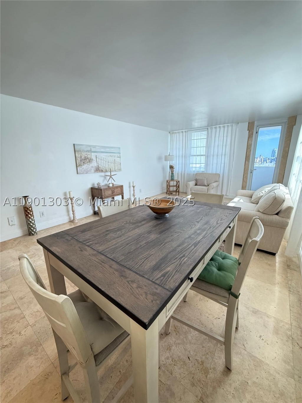 Real estate property located at 100 Lincoln Rd #1111, Miami-dade, The Decoplage Condo, Miami Beach, FL