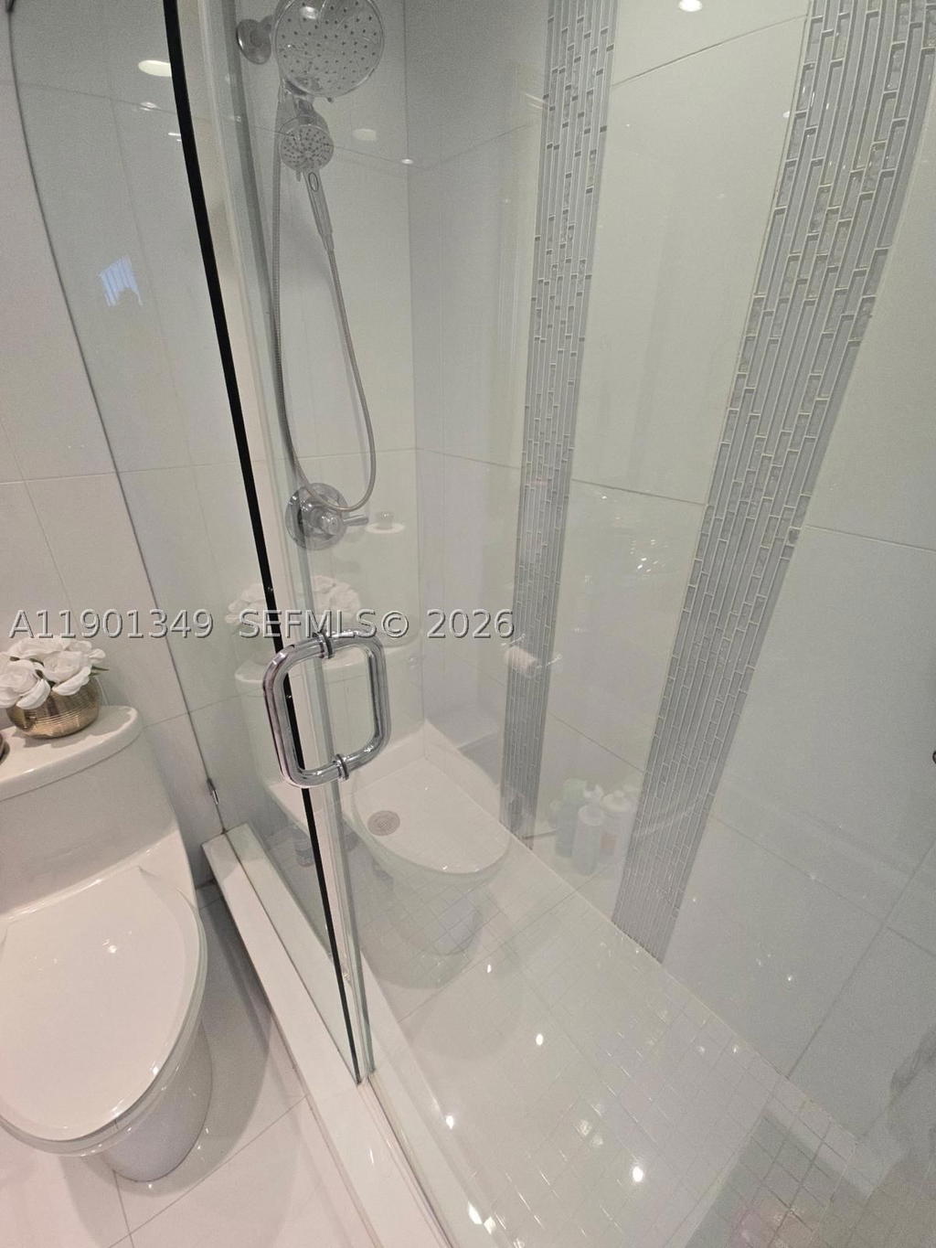 Real estate property located at 3001 Ocean Dr #1513, Broward, Residences On Hollywood B, Hollywood, FL