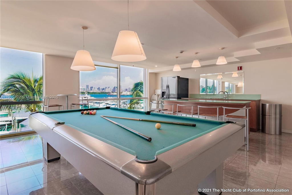 Real estate property located at 90 Alton Rd #2002, Miami-dade, Yacht Club At Portofino C, Miami Beach, FL