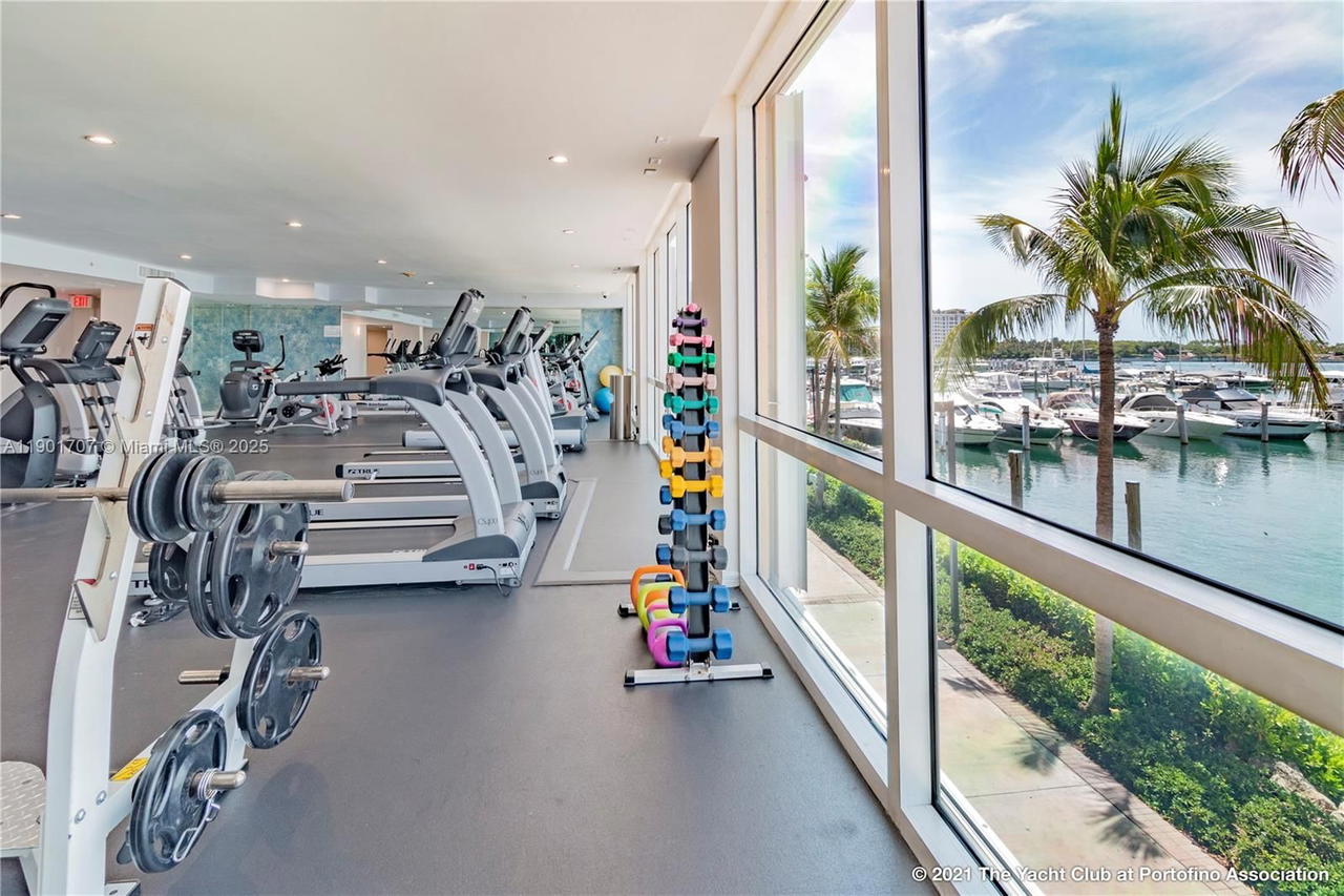 Real estate property located at 90 Alton Rd #2002, Miami-dade, Yacht Club At Portofino C, Miami Beach, FL