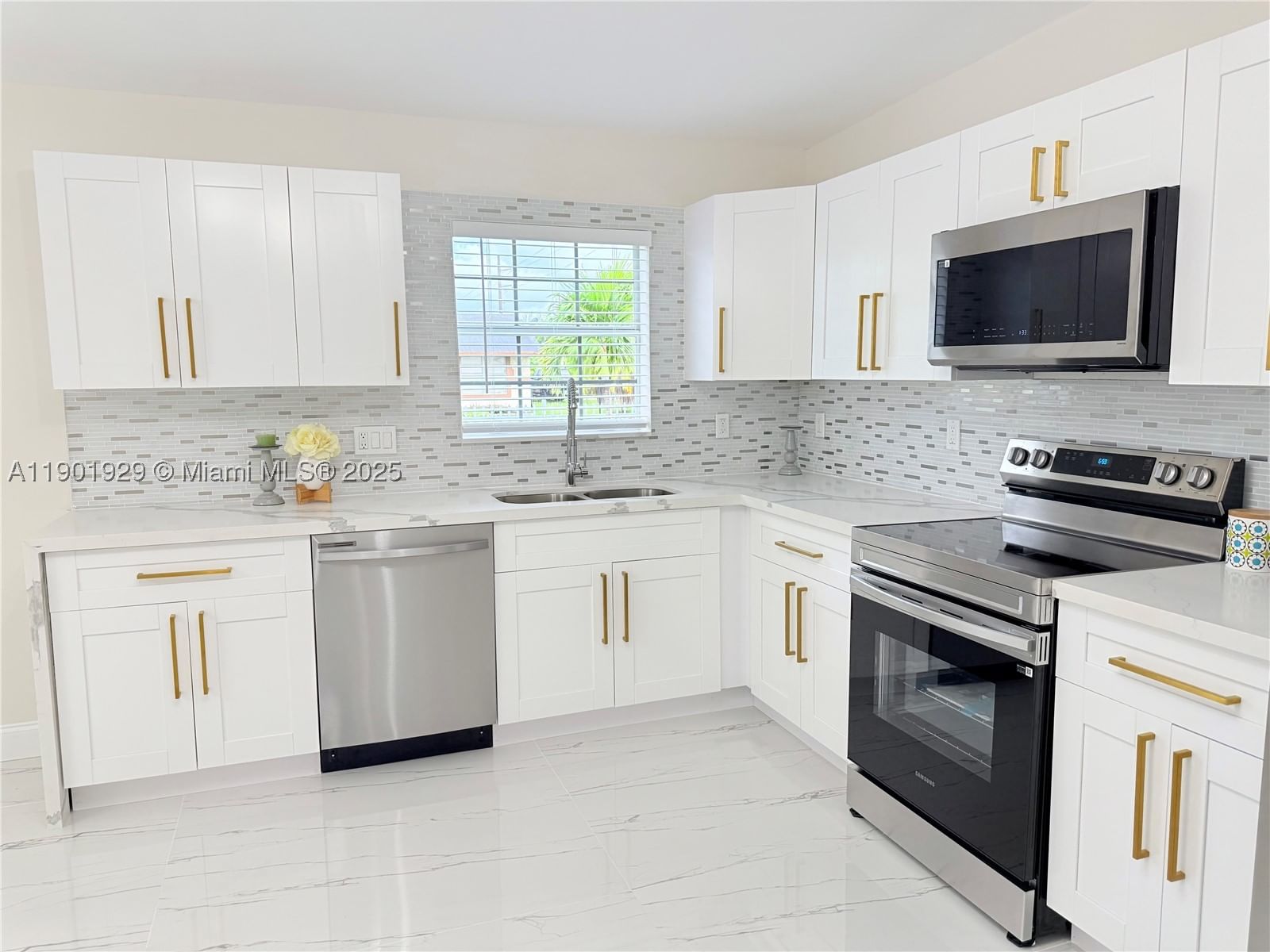 Real estate property located at 4340 19th St, Broward, Carver Ranches, West Park, FL