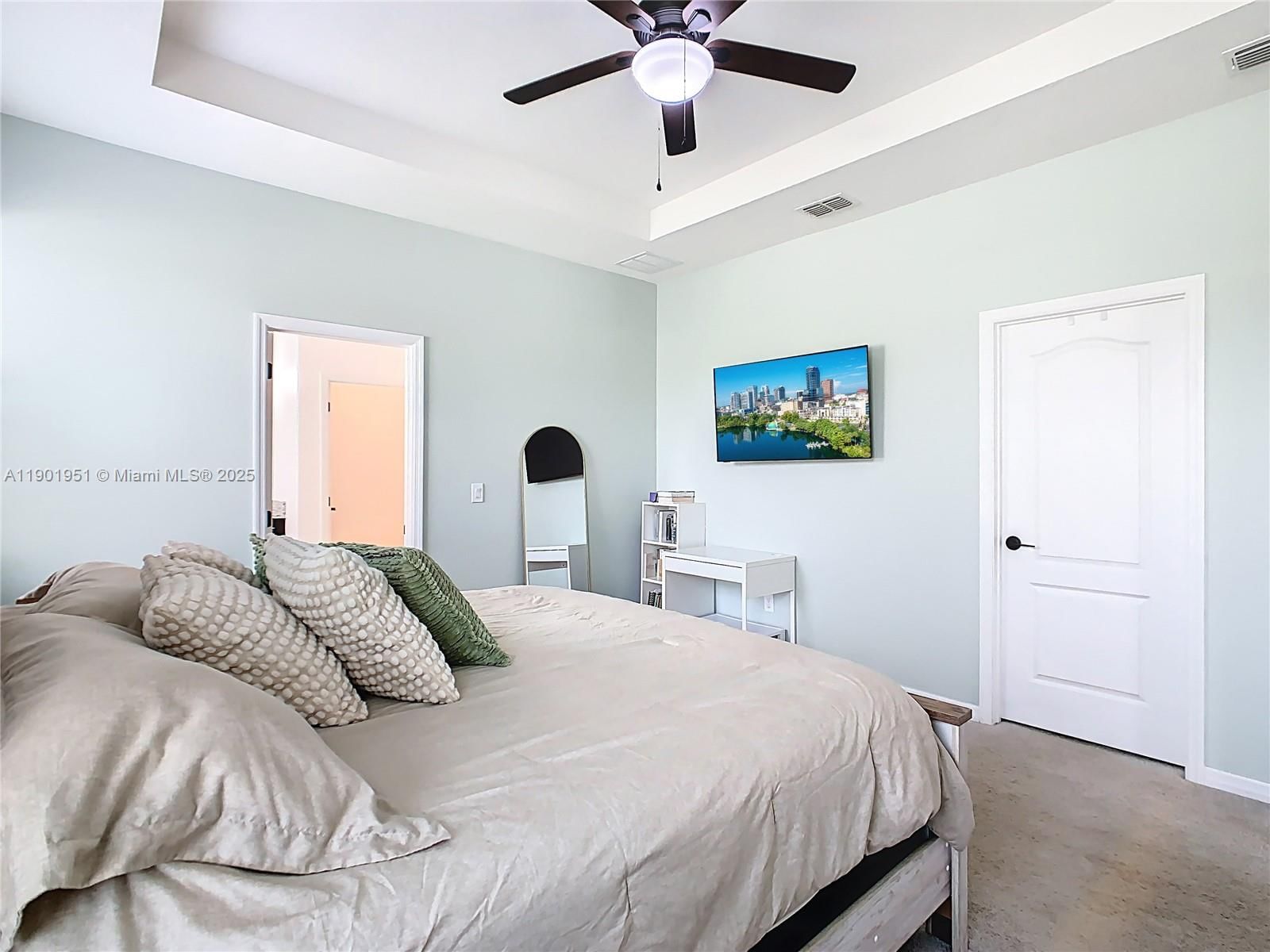 Real estate property located at 1292 HILLTOP PL, Osceola, Reserve At Pine Tree, St Cloud, FL