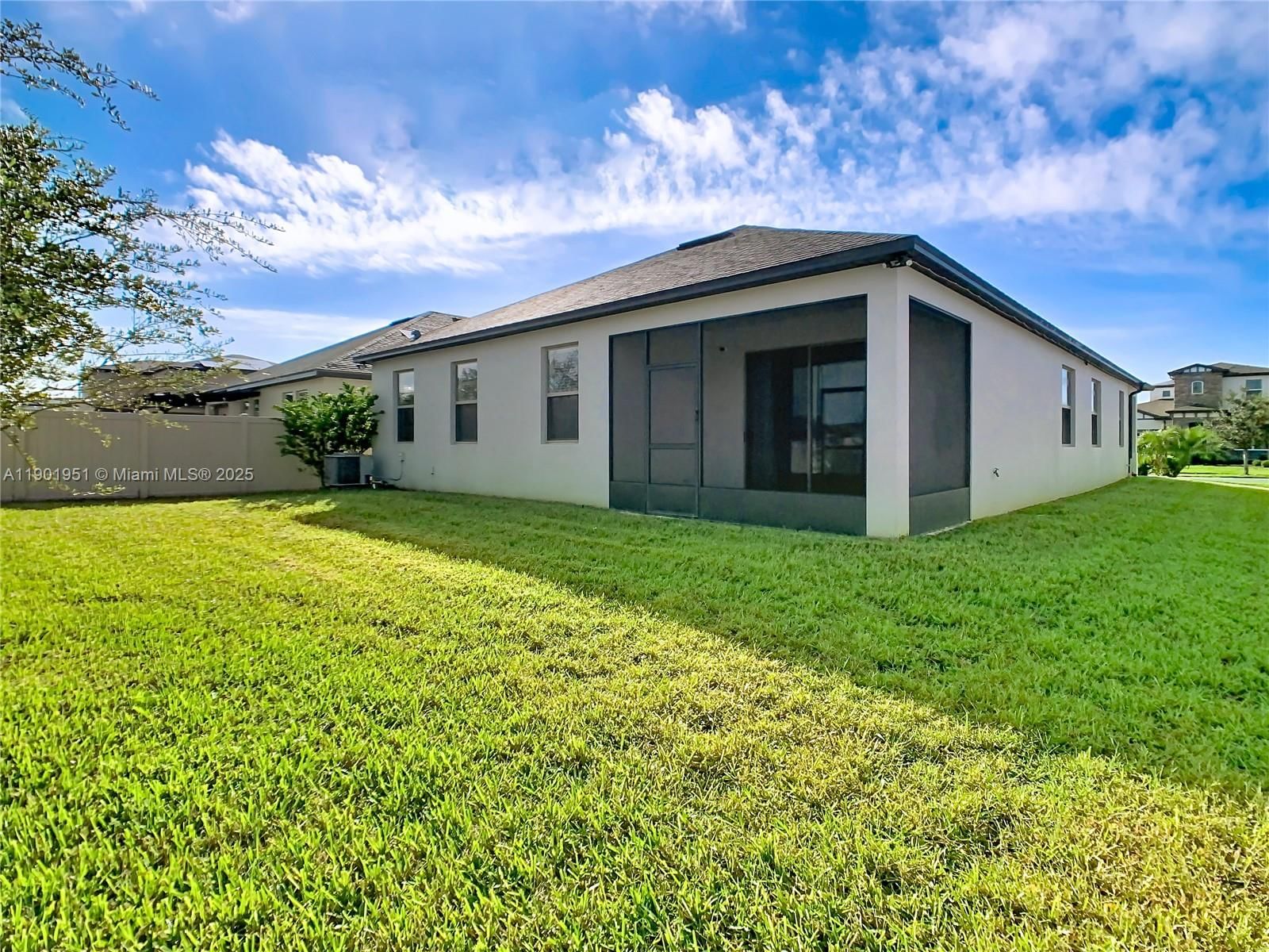 Real estate property located at 1292 HILLTOP PL, Osceola, Reserve At Pine Tree, St Cloud, FL