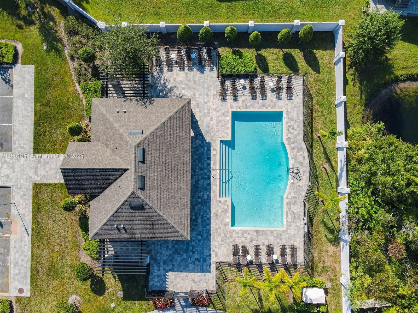 Real estate property located at 1292 HILLTOP PL, Osceola, Reserve At Pine Tree, St Cloud, FL