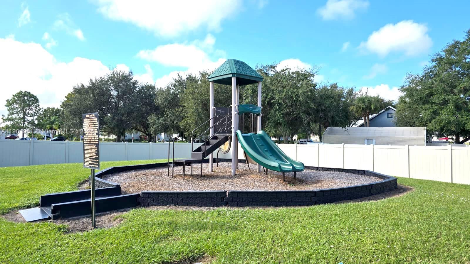 Real estate property located at 1292 HILLTOP PL, Osceola, Reserve At Pine Tree, St Cloud, FL