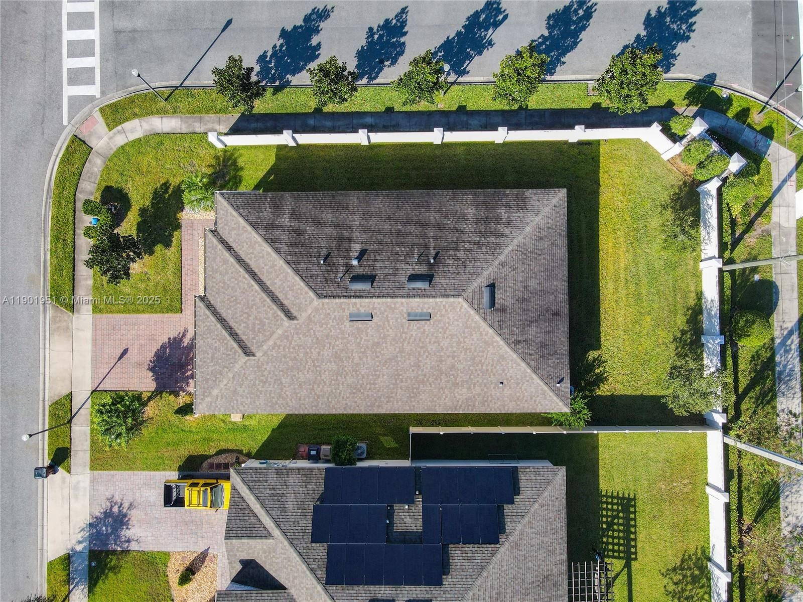 Real estate property located at 1292 HILLTOP PL, Osceola, Reserve At Pine Tree, St Cloud, FL