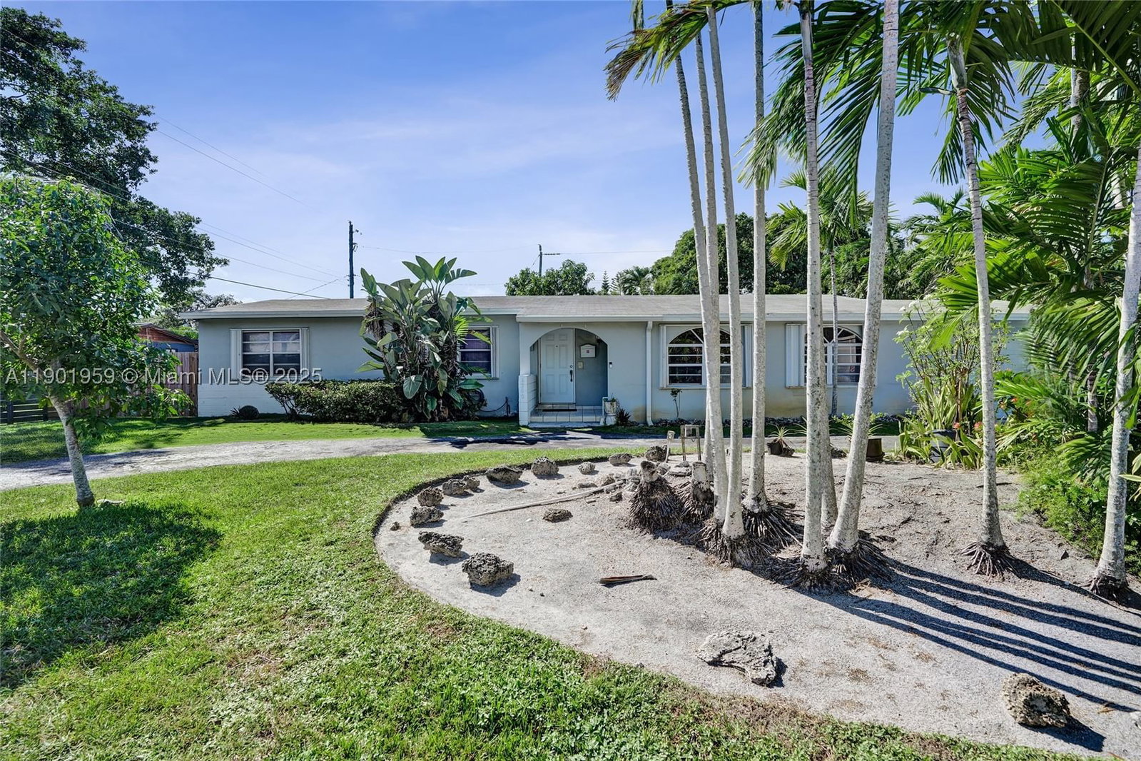 Real estate property located at 6300 62nd Pl, Miami-dade, Twin Lake Manor Sub, South Miami, FL