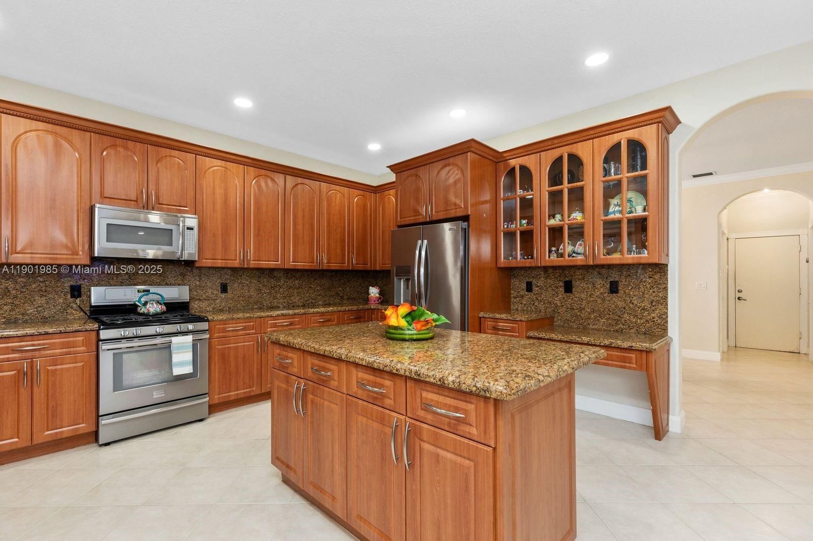 Real estate property located at 17933 35th Ct, Broward, Silver Lakes Phase Iii Re, Miramar, FL