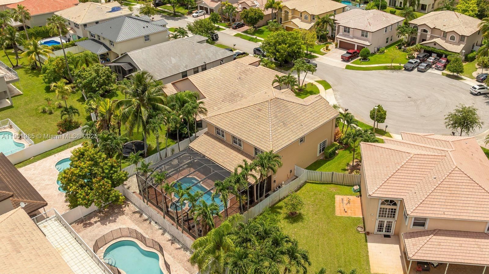 Real estate property located at 17933 35th Ct, Broward, Silver Lakes Phase Iii Re, Miramar, FL