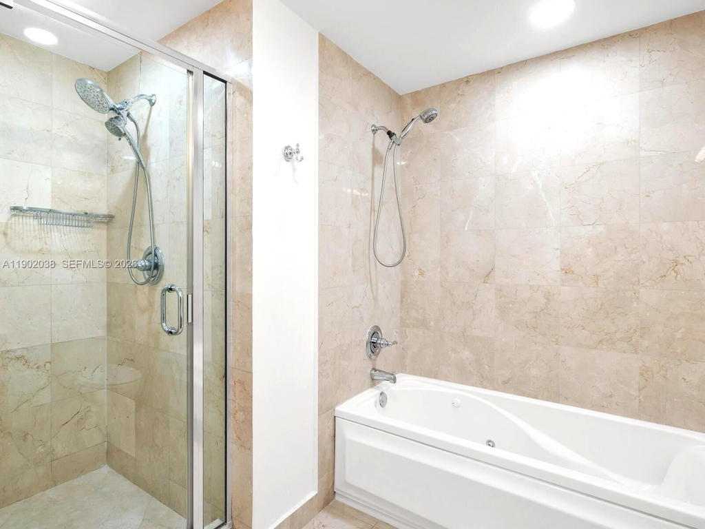 Real estate property located at 20 Calabria Ave #505, Miami-dade, Villa Calabria Condo, Coral Gables, FL
