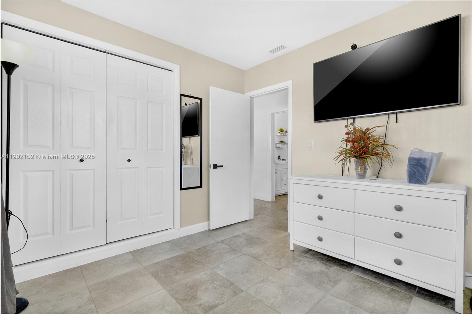 Real estate property located at 17020 118th Pl, Miami-dade, So Miami Heights Manor, Miami, FL