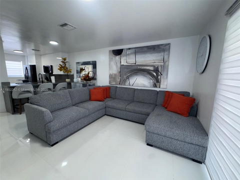 Real estate property located at 7965 8th St #23E, Miami-dade, Dolphin View Condo, Miami, FL