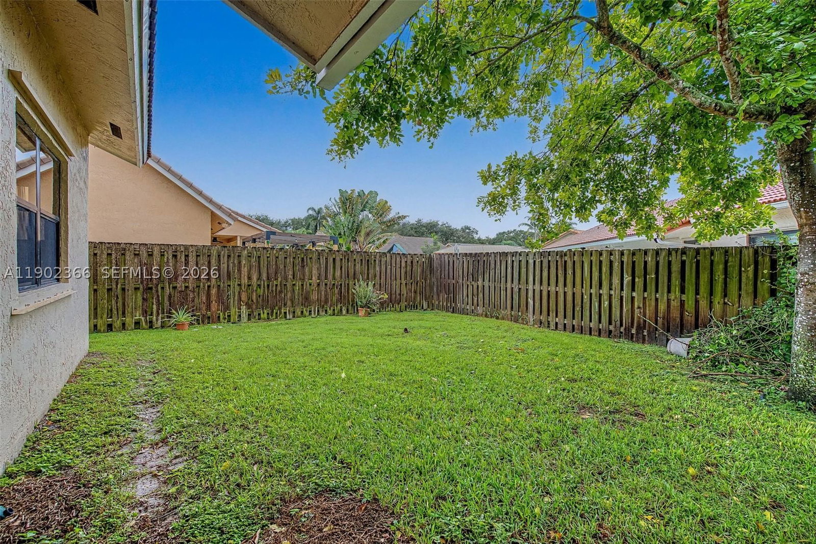 Real estate property located at 5641 Thistledown Ter, Broward, Hawkes Bluff, Davie, FL