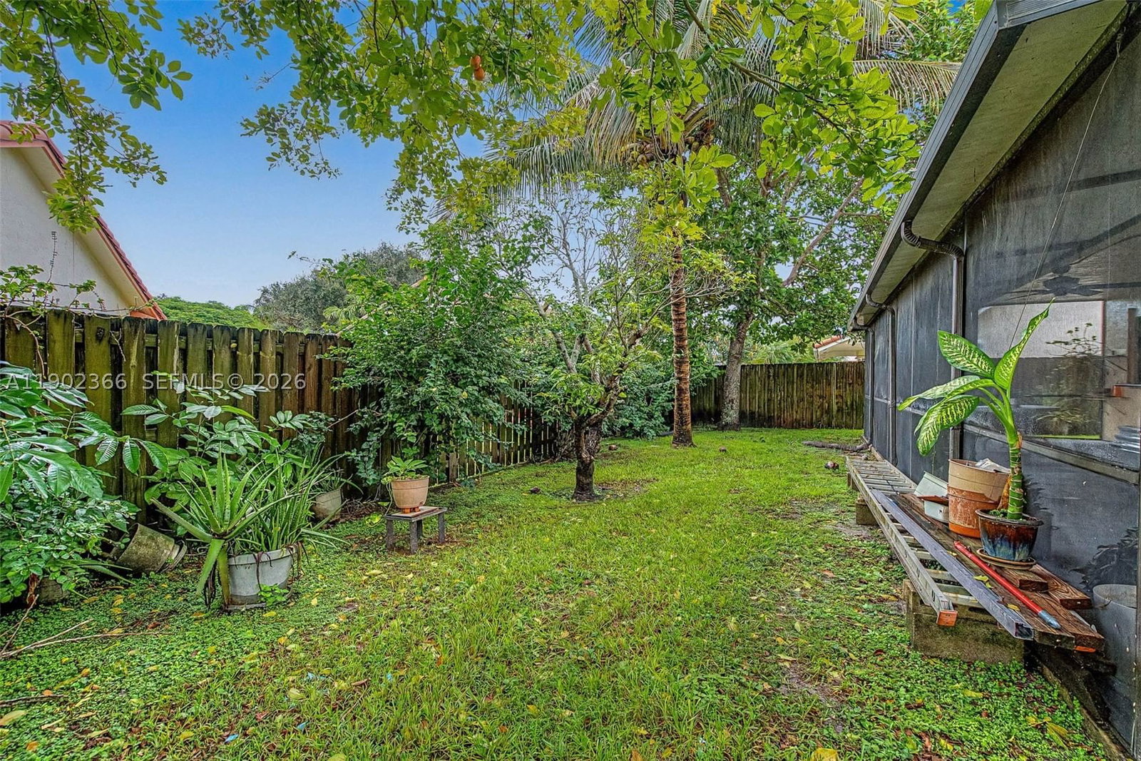 Real estate property located at 5641 Thistledown Ter, Broward, Hawkes Bluff, Davie, FL