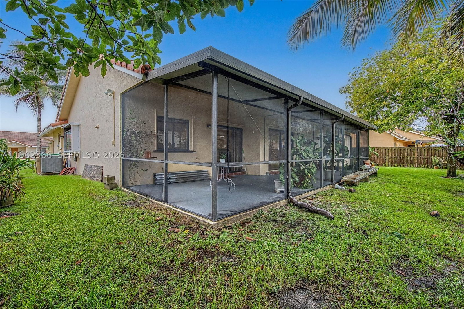 Real estate property located at 5641 Thistledown Ter, Broward, Hawkes Bluff, Davie, FL