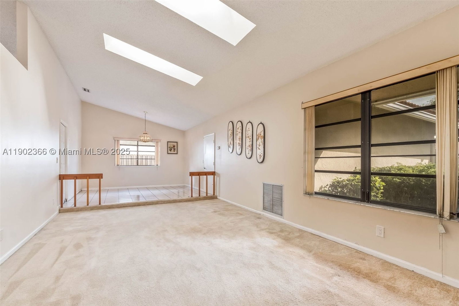 Real estate property located at 5641 Thistledown Ter, Broward, Hawkes Bluff, Davie, FL