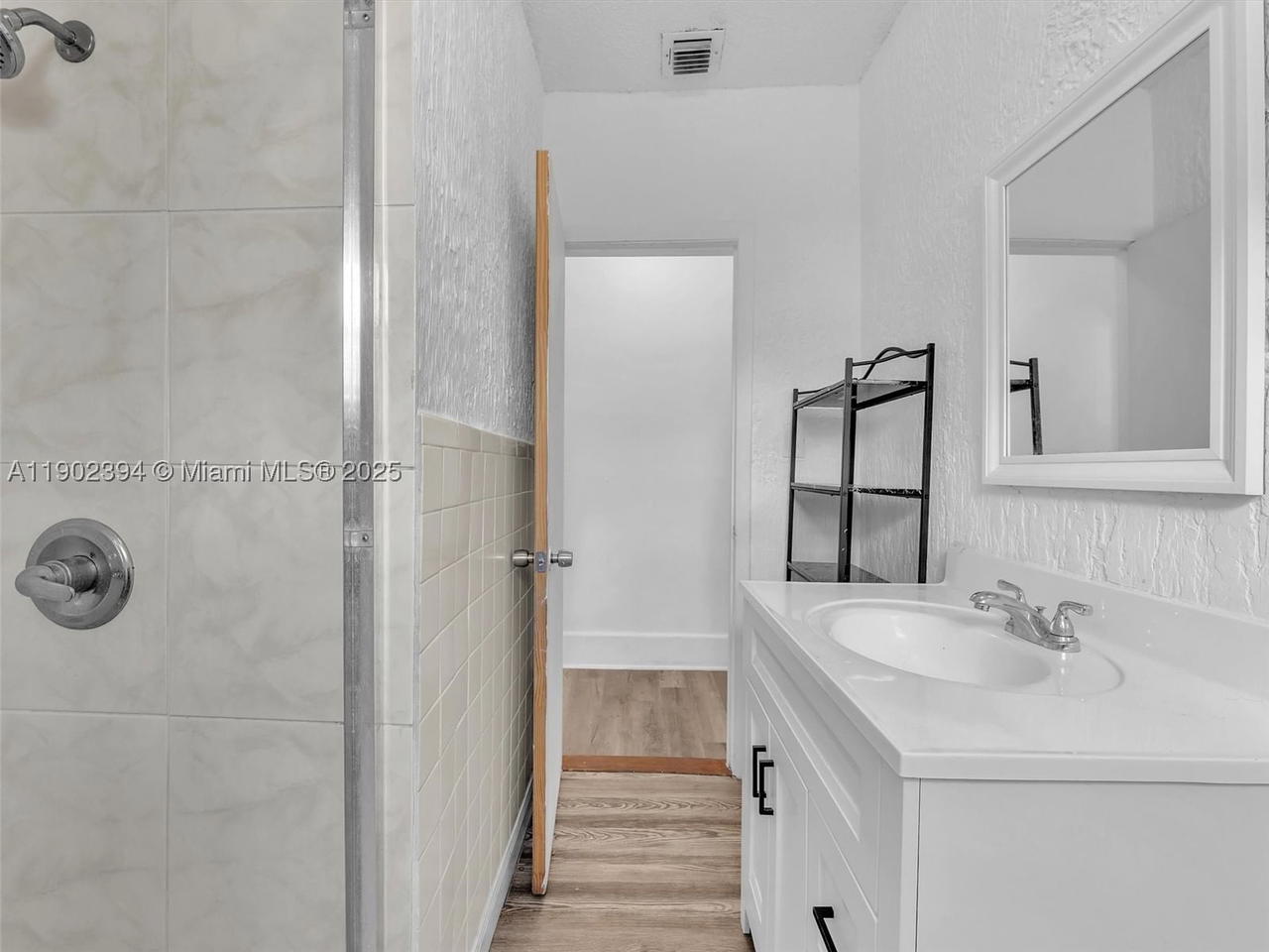 Real estate property located at 1928 Dewey St, Broward, Hollywood South Side Add, Hollywood, FL