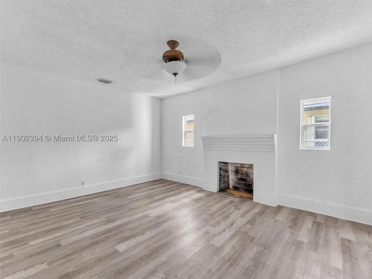 Real estate property located at 1928 Dewey St, Broward, Hollywood South Side Add, Hollywood, FL
