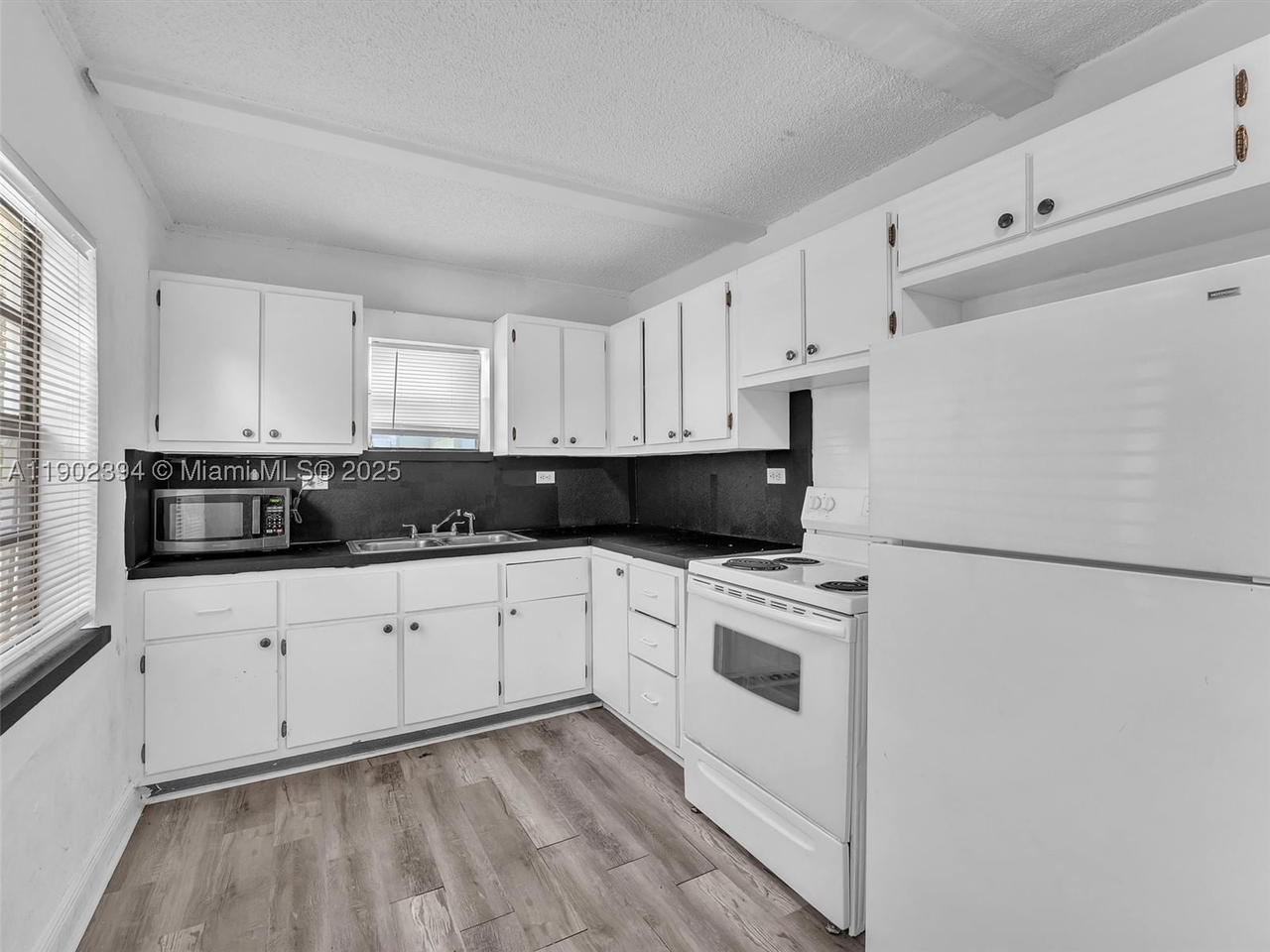 Real estate property located at 1928 Dewey St, Broward, Hollywood South Side Add, Hollywood, FL
