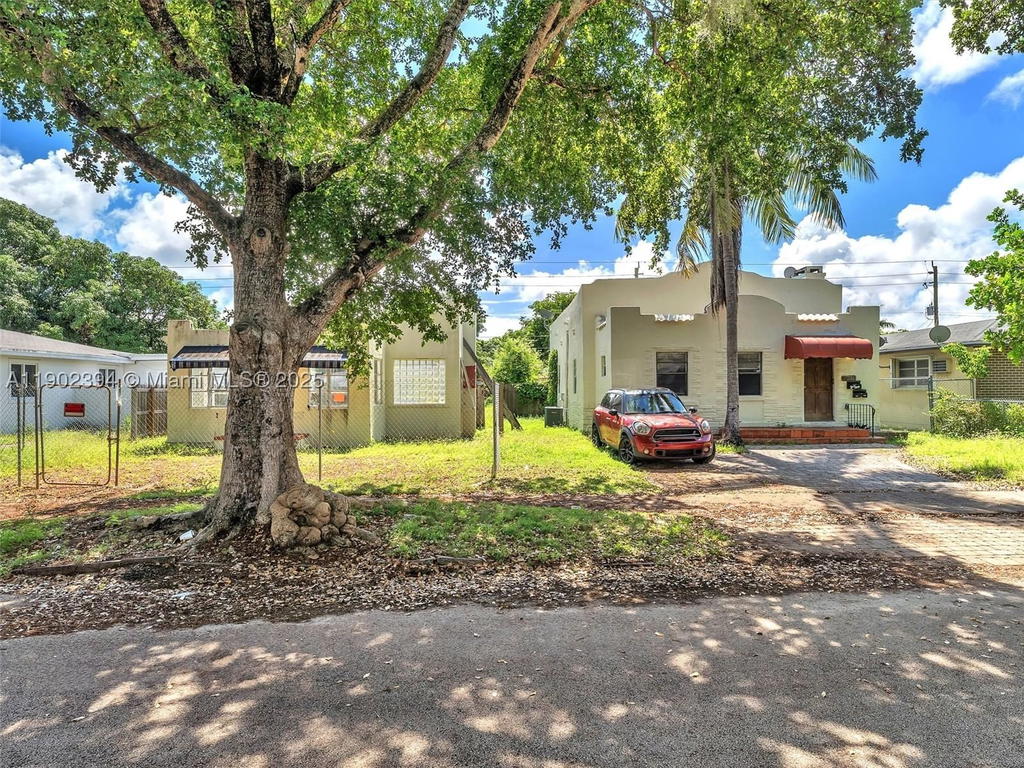 Real estate property located at 1928 Dewey St, Broward, Hollywood South Side Add, Hollywood, FL