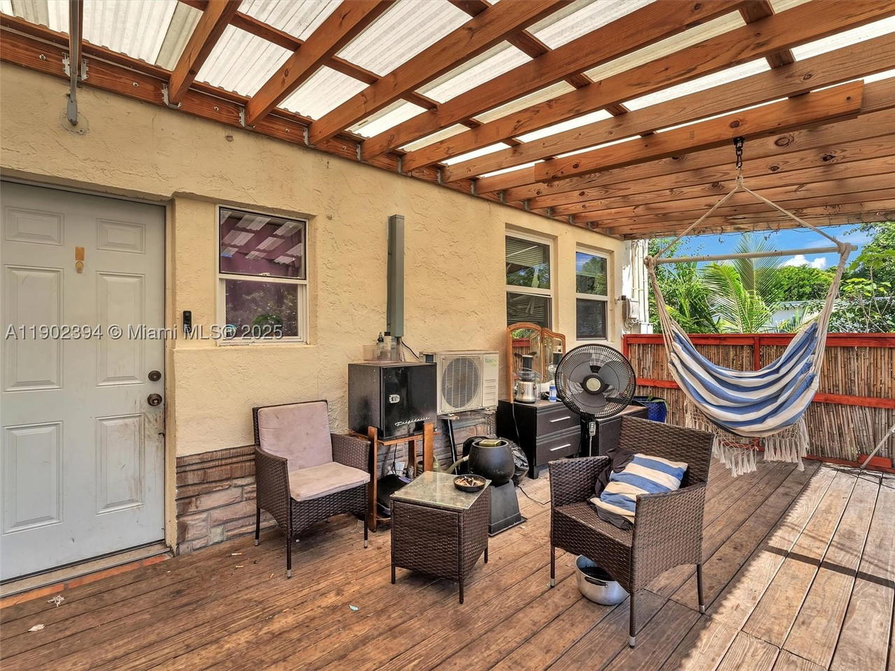 Real estate property located at 1928 Dewey St, Broward, Hollywood South Side Add, Hollywood, FL