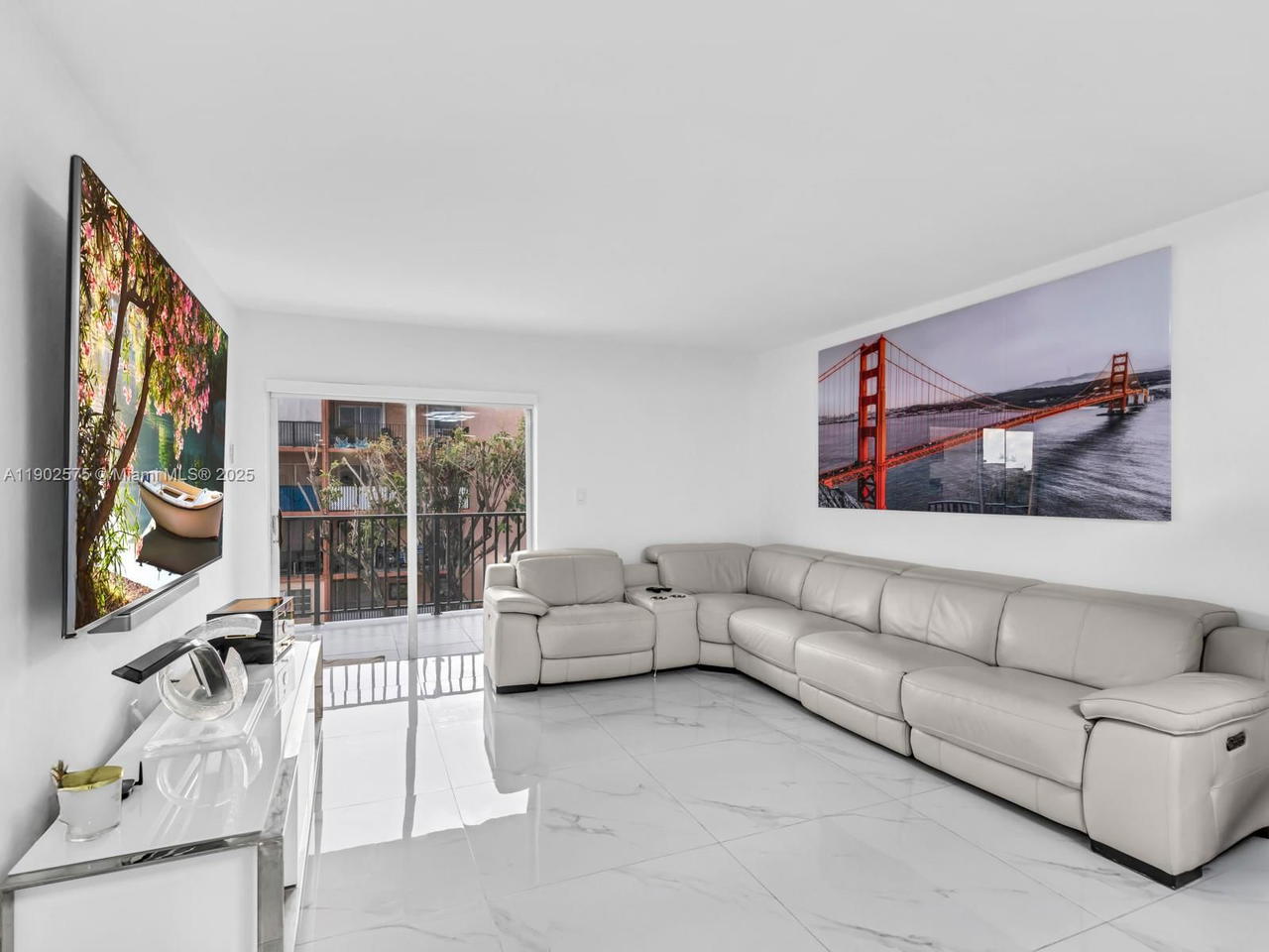 Real estate property located at 1890 56th St #1307, Miami-dade, Palm-east Gardens Condo, Hialeah, FL
