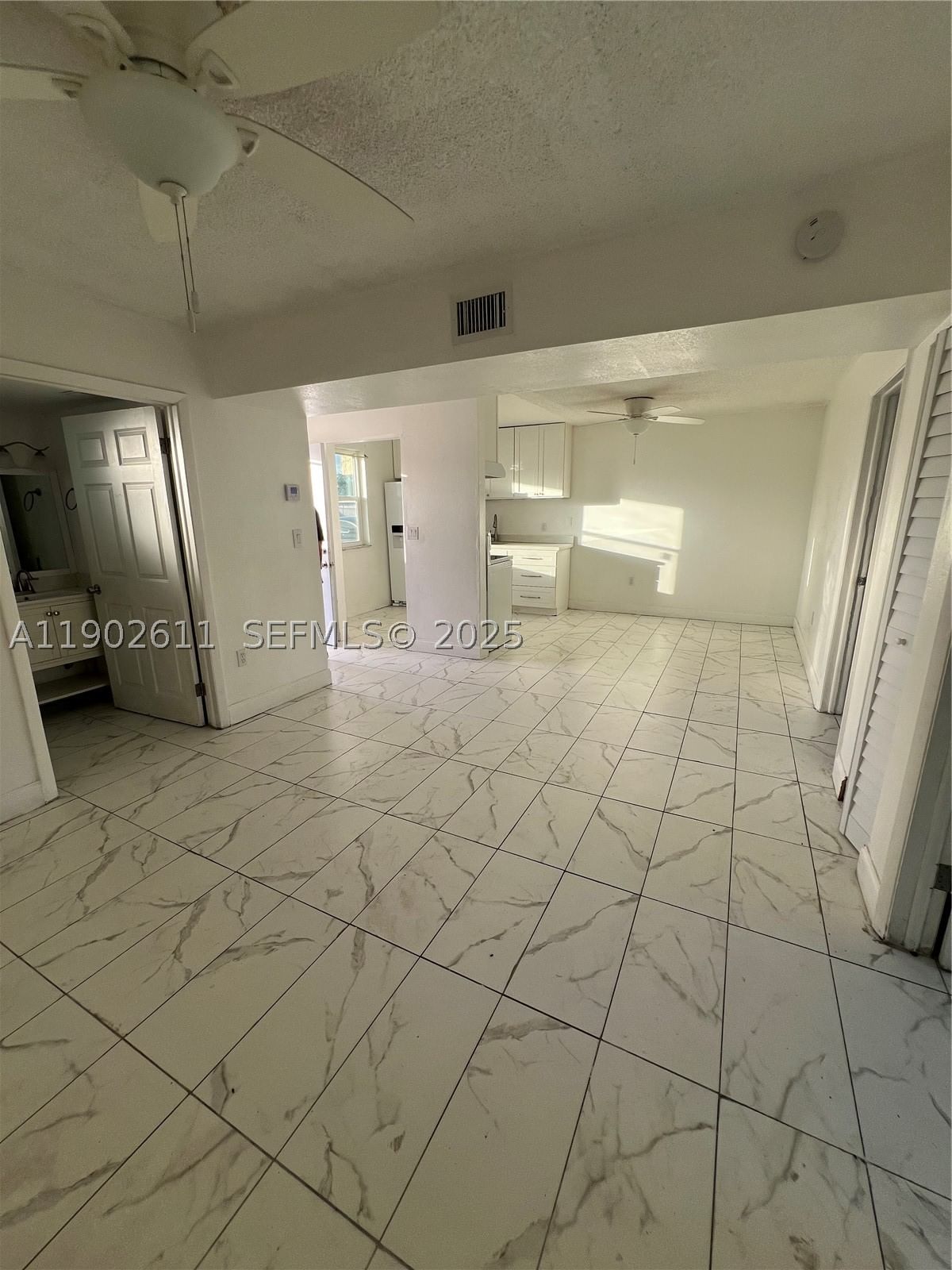 Real estate property located at 301 177th St #136, Miami-dade, New World Condo Apts Ii, Miami Gardens, FL