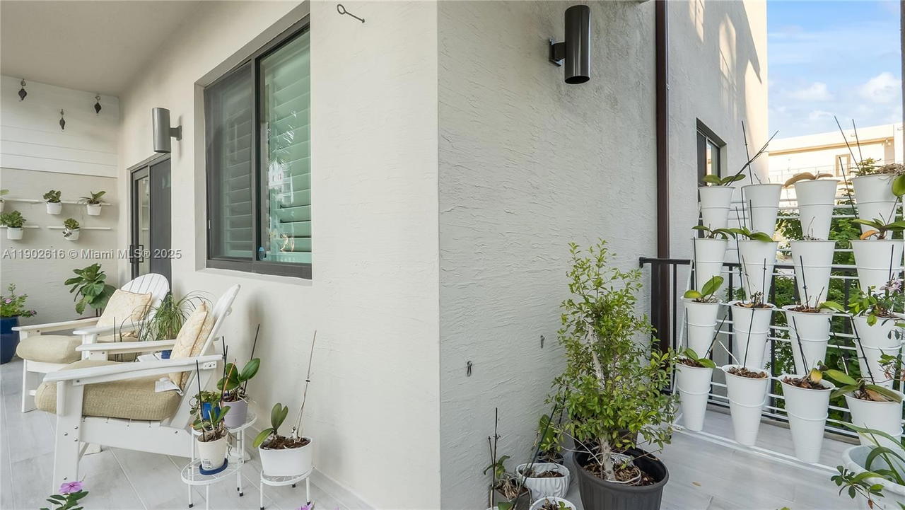 Real estate property located at 4741 85th Ave, Miami-dade, Downtown Doral South Phas, Doral, FL