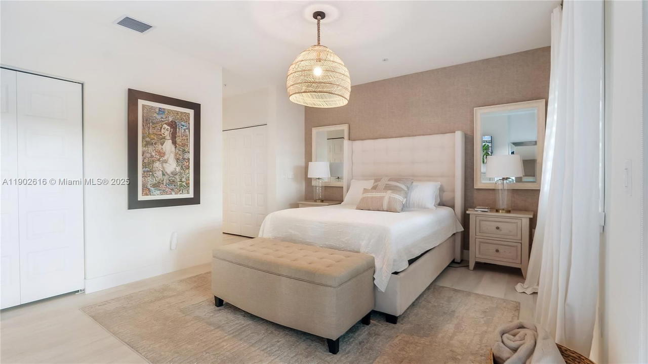Real estate property located at 4741 85th Ave, Miami-dade, Downtown Doral South Phas, Doral, FL