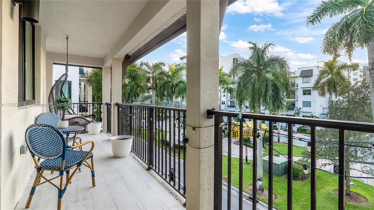 Real estate property located at 4741 85th Ave, Miami-dade, Downtown Doral South Phas, Doral, FL