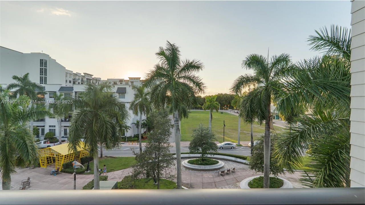Real estate property located at 4741 85th Ave, Miami-dade, Downtown Doral South Phas, Doral, FL