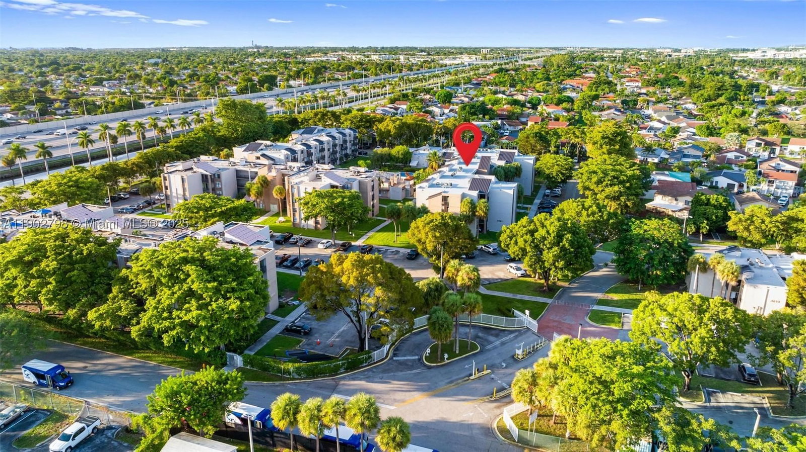 Real estate property located at 3581 117th Ave #5-207, Miami-dade, Westbird Village Condo, Miami, FL