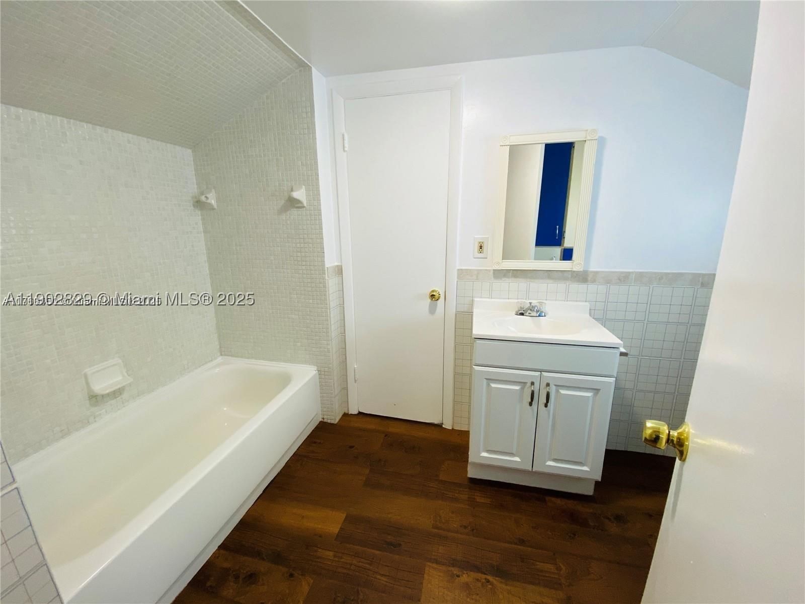 Real estate property located at 1309 24th Ave, Broward, Hollywood Park, Hollywood, FL