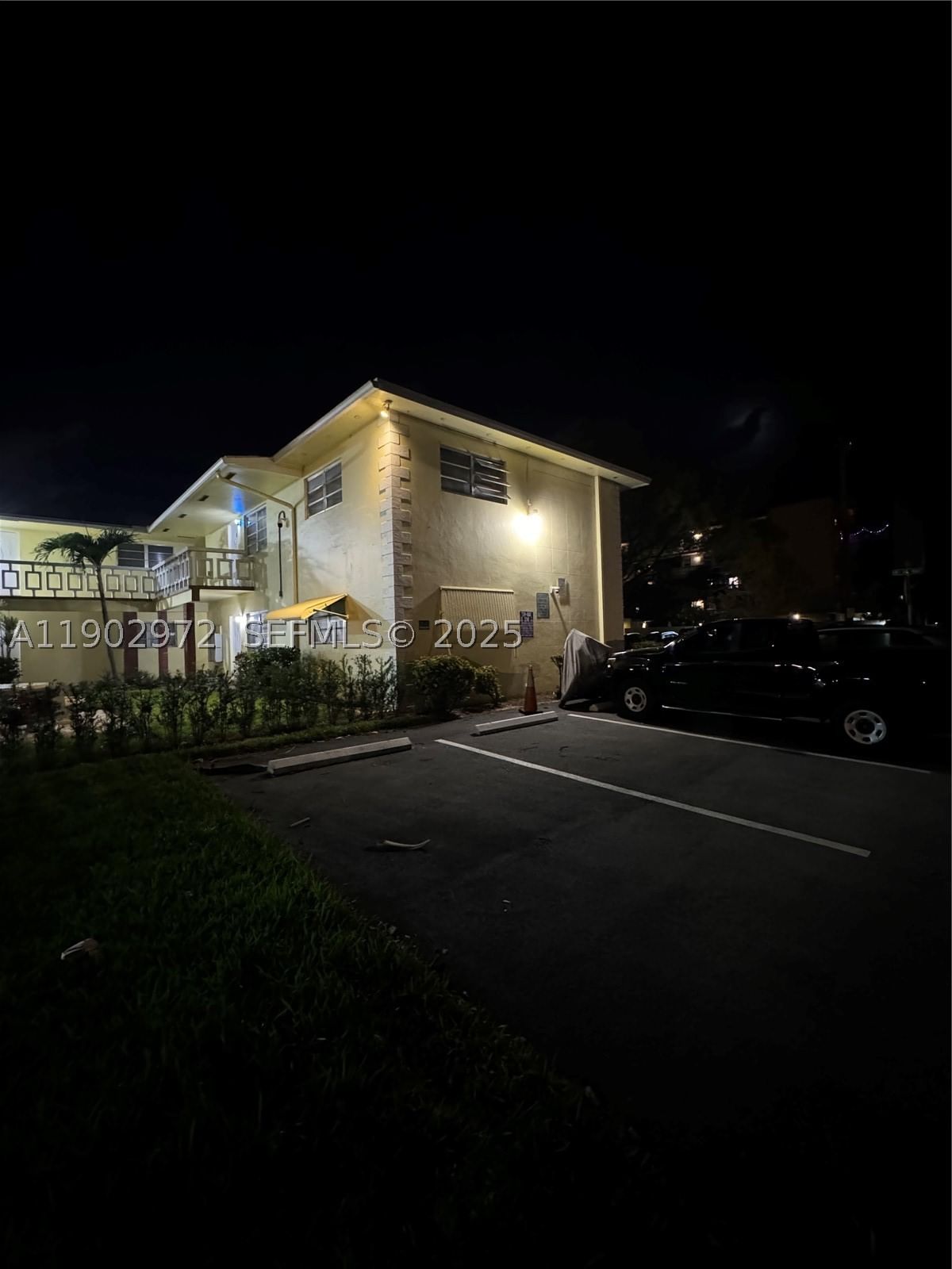 Real estate property located at 1501 Arthur St #1, Broward, Westchester Arms Co-op, Hollywood, FL