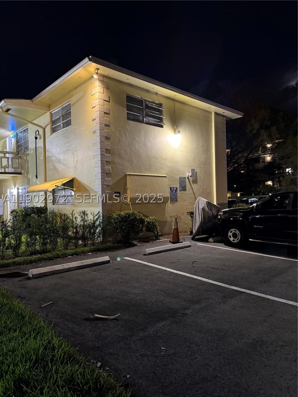 Real estate property located at 1501 Arthur St #1, Broward, Westchester Arms Co-op, Hollywood, FL