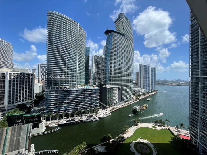 Real estate property located at , Miami-dade, Icon Brickell Condo No 3, Miami, FL