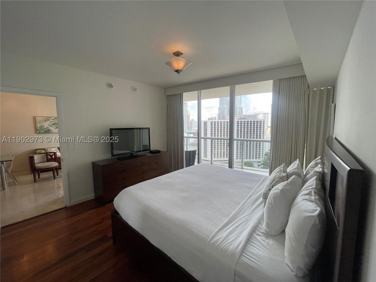 Real estate property located at , Miami-dade, Icon Brickell Condo No 3, Miami, FL