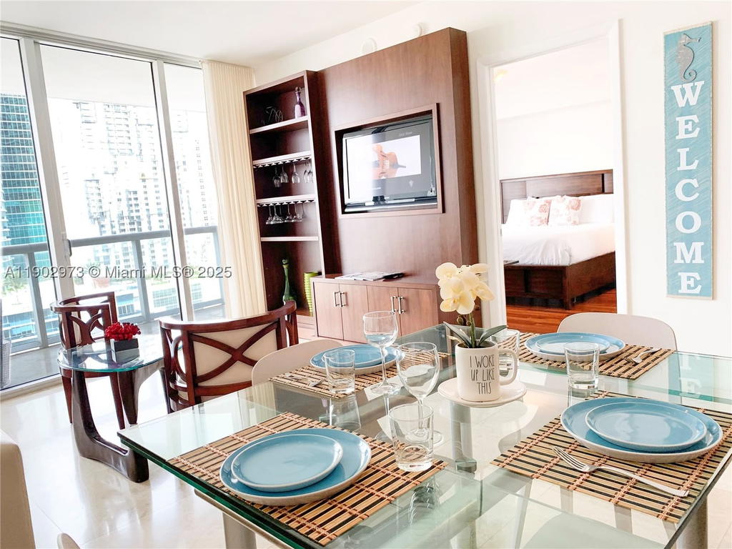 Real estate property located at , Miami-dade, Icon Brickell Condo No 3, Miami, FL