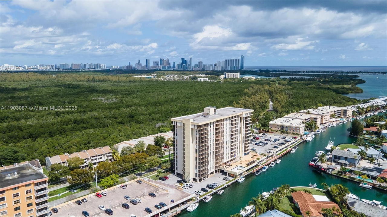 Real estate property located at 2500 135th St A307, Miami-dade, Dorset House Condo, North Miami, FL