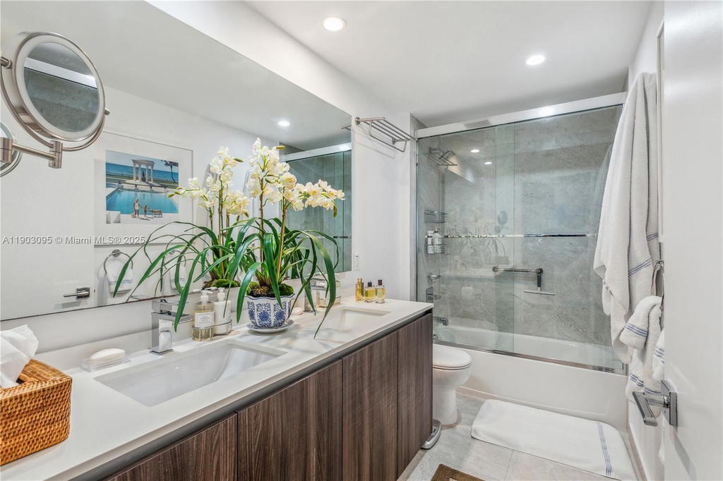 Real estate property located at 488 18th St #2301, Miami-dade, Aria On The Bay Condo, Miami, FL
