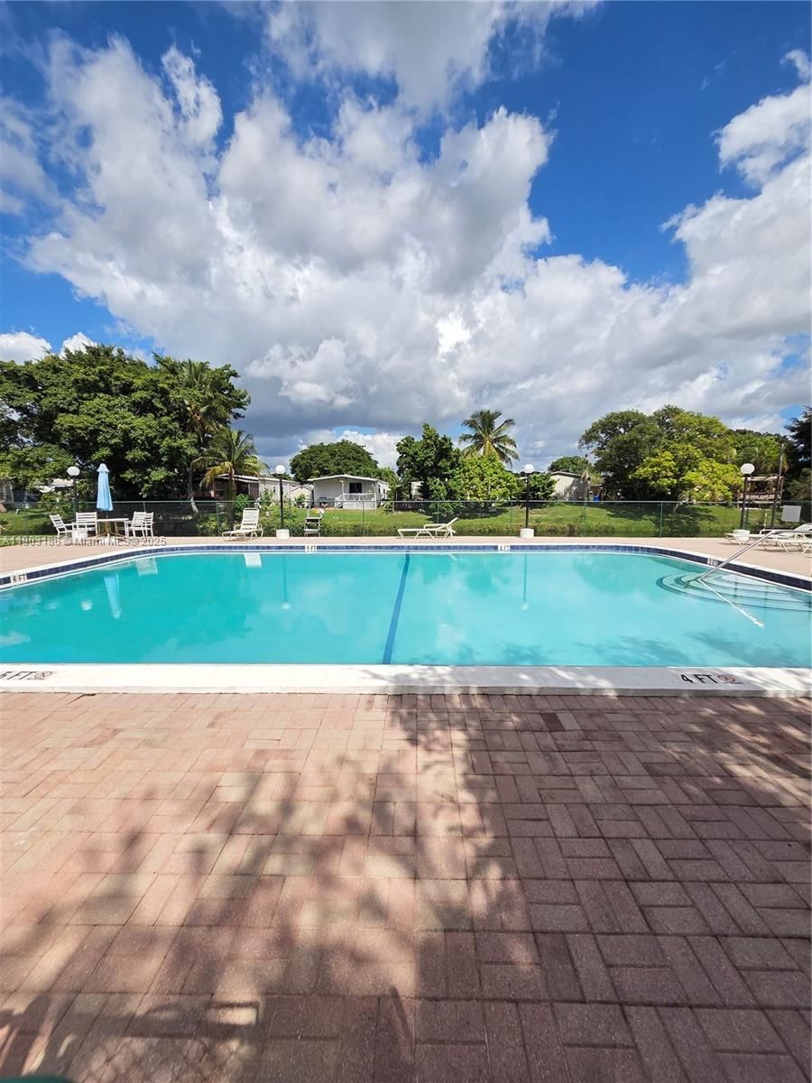 Real estate property located at 6503 Winfield Blvd #225-D, Broward, Margate Village Phase Ii, Margate, FL