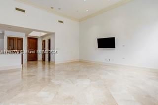 Real estate property located at 60 Edgewater Dr LE, Miami-dade, The Gables Condo, Coral Gables, FL