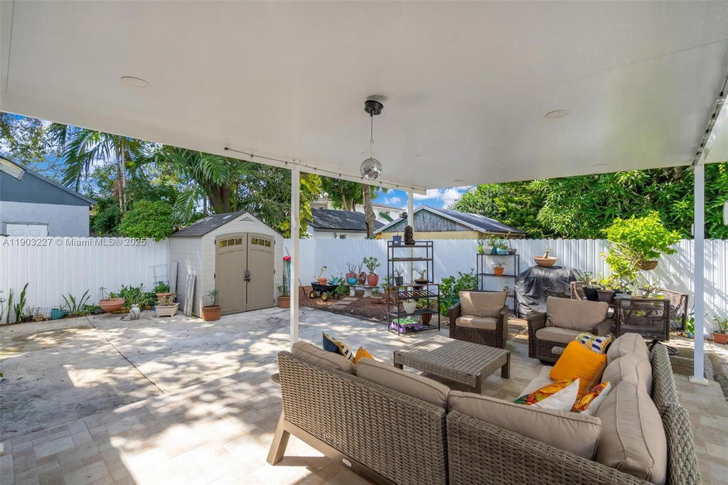 Real estate property located at 210 59th Ave, Miami-dade, W Flagler Pk, Miami, FL