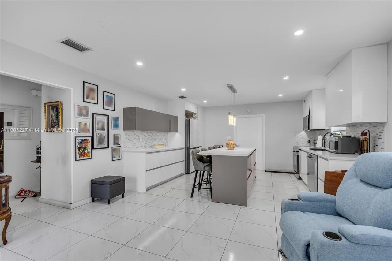 Real estate property located at 210 59th Ave, Miami-dade, W Flagler Pk, Miami, FL